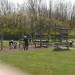 Raversijde With Seaview Apartamento *