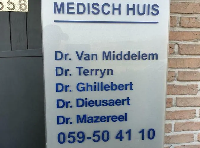 Raversijde With Seaview